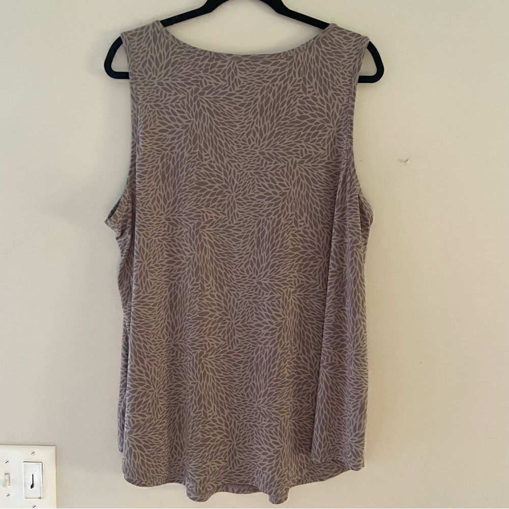 Pebble Grey Abstract Floral Studio Knit Tank size 3 - Picture 6 of 8